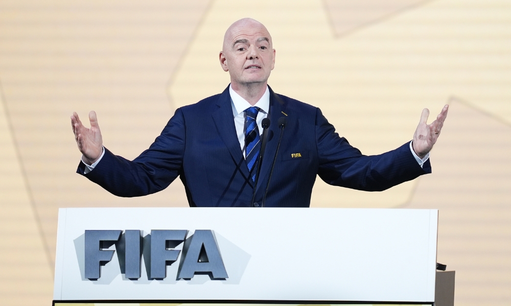 OG视讯：记者：库巴西伤势不严重，周三将和团队训练，看看情况如何.